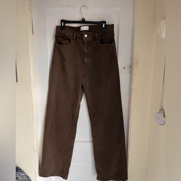 Abercrombie & Fitch Ultra High Rise 90s Straight Leg Brown Jeans Size 10 - Picture 4 of 6